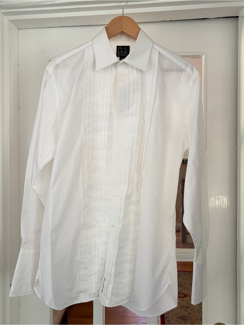 Jos. A. Bank White Pleated Front Tuxedo Dress Shirt 15.5 33